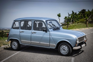 A subasta este Renault 4L de 1991 con menos de 30.000 km subasta Renault 4L 1991