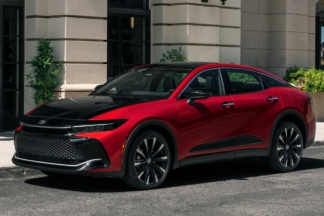 Toyota Crown 2023: el sedán de lujo japonés se convierte en un crossover Toyota Crown 2023