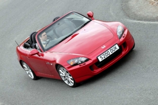 7 coches baratos de propulsión trasera... y muy divertidos coches baratos de propulsión trasera