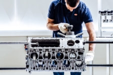 Así se fabrica el motor más especial del mundo