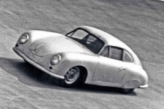 Un siglo del nacimiento de Richard von Frankenberg: periodista y piloto entusiasta de Porsche Richard von Frankenberg