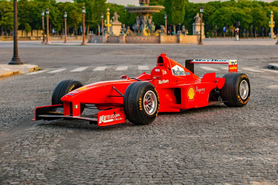 Ferrari F300
