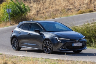 Toyota Corolla Electric Hybrid 2023: más equipamiento y motores más potentes Toyota Corolla Electric Hybrid 2023