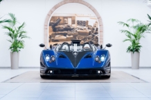 Un Pagani Zonda HP Barchetta de 17 millones tiene un accidente en una concentración Pagani Zonda HP Barchetta
