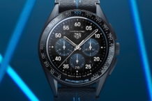 Porsche y TAG Heuer presentan un reloj inspirado en el Taycan TAG Heuer Connected Calibre E4