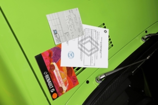 Renault lanza un servicio de certificados de originalidad para coches clásicos renault certificados coches clasicos