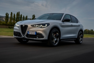 Alfa Romeo Stelvio 2023: ligera actualización para el SUV Alfa Romeo Stelvio 2023
