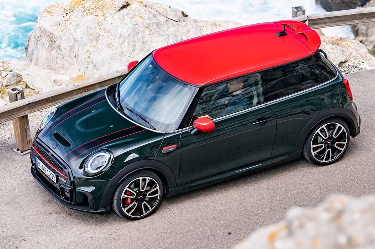 coches deportivos con más maletero 