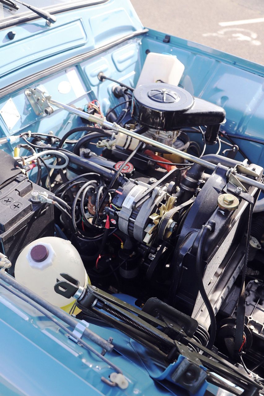 A subasta este Renault 4L “Monte-Carlo Historique” de 1977