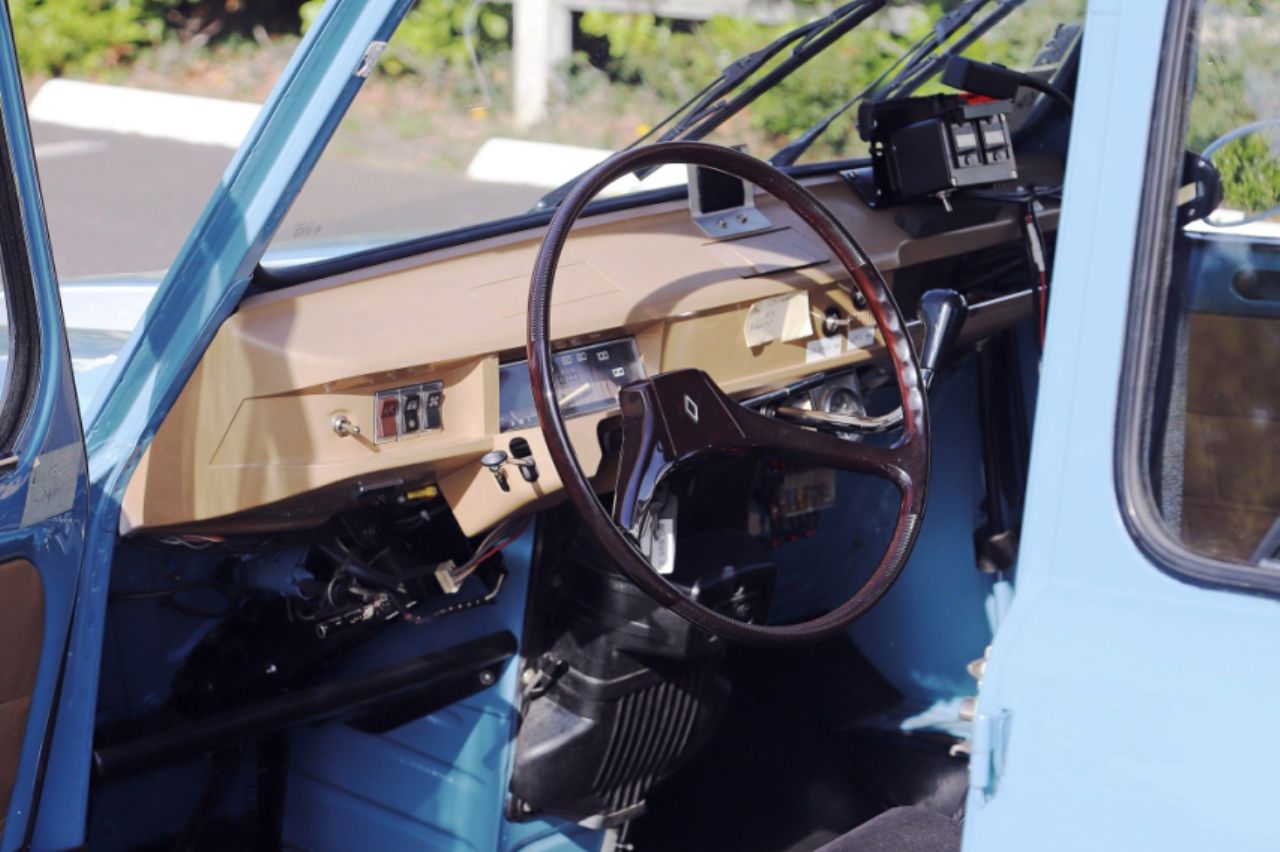 subasta renault 4l monte-carlo hitorique 1977