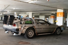 subasta réplica DeLorean DMC-12