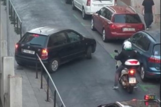 La famosa cuesta resbaladiza de Barcelona que se ha vuelto viral gracias a TikTok cuesta resbaladiza barcelona tiktok