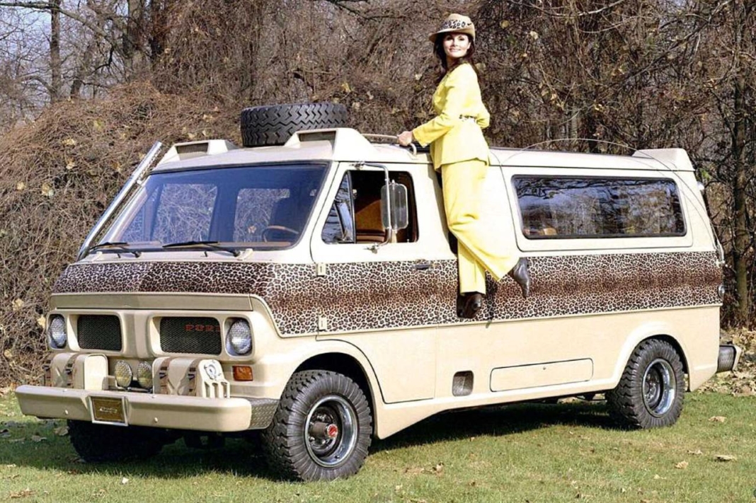 Ford Econoline Kilimanjaro