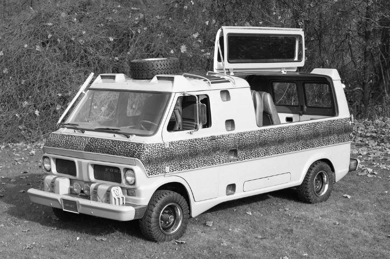 Ford Econoline Kilimanjaro