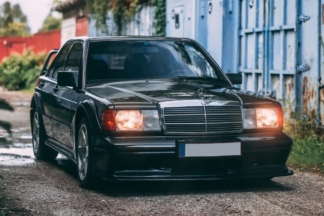 A subasta un Mercedes 190 E 2.5-16 Evolution II subasta Mercedes 190 E 2.5-16 Evolution II
