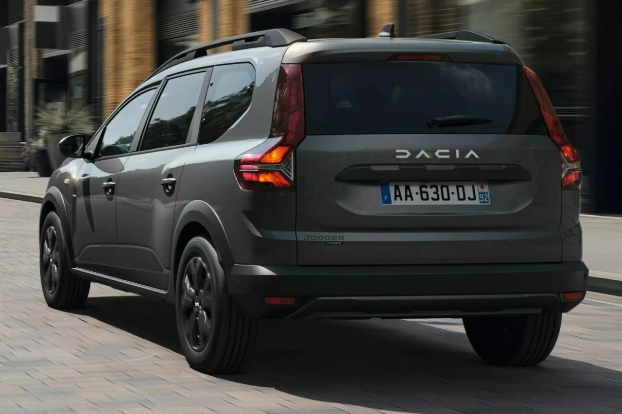 Dacia Jogger Hybrid 140 precio