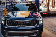 KIA remolca y entrega los números de Año Nuevo 2023 de Times Square KIA Año Nuevo 2023 Times Square