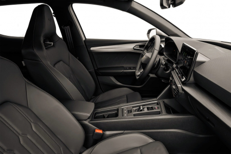 asientos bacquets del CUPRA León 1.5 eTSI 150 CV DSG costuras copper