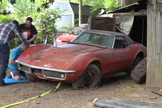Vídeo: aparece este Corvette C3 escondido de la Policía durante 40 años corvette c3 escondido policia