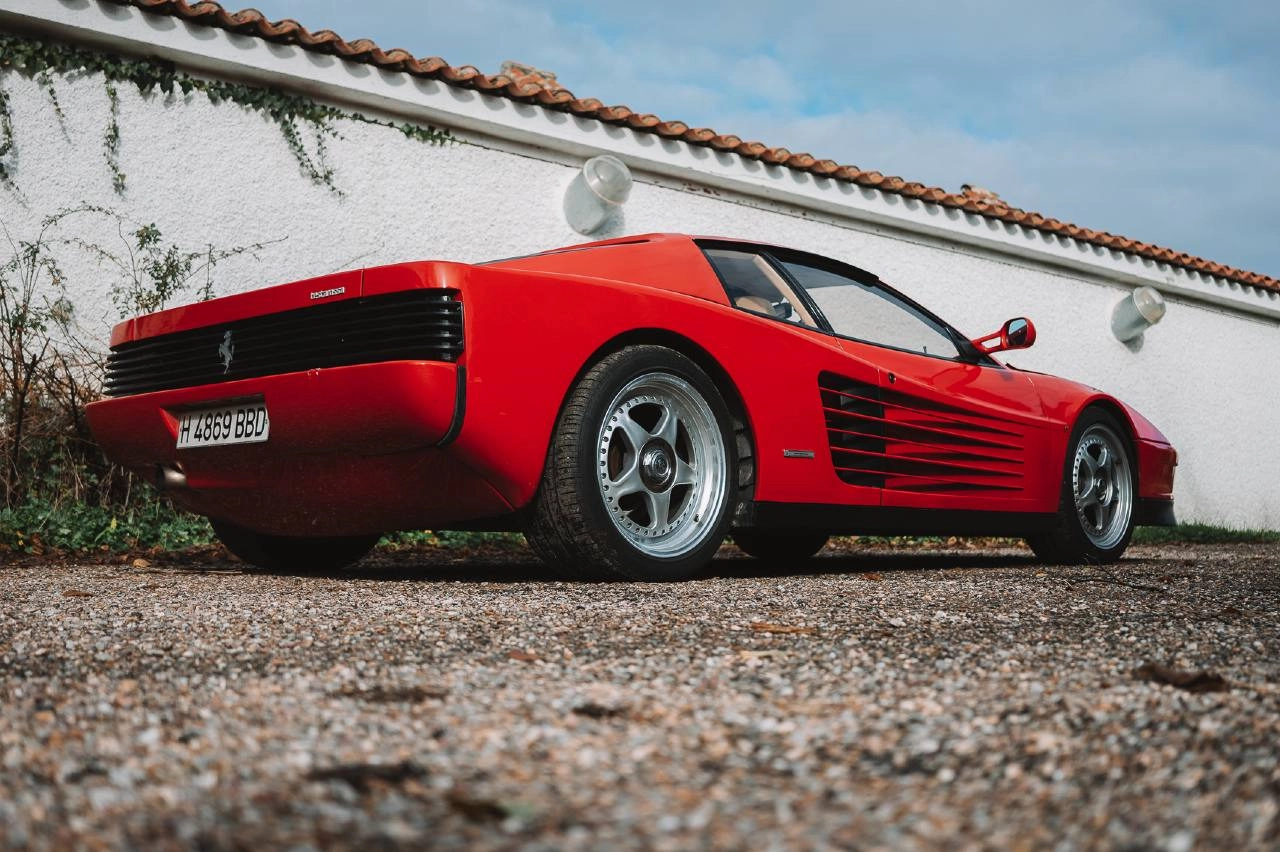 Modèle Réduit Ferrari Testarossa - F.A.B.U.L.E.U.S.E - Neuf Dans Son Emballage