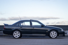 subasta Opel Lotus Omega