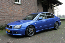 A subasta uno de los 286 Subaru Legacy STI S401 fabricados subasta Subaru Legacy STI S401