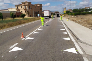 Dientes de dragón, ¿qué significa la nueva señalización de la DGT? Dientes de dragón