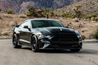El Mustang Centennial Edition celebra el 100º cumpleaños de Carroll Shelby Mustang Centennial Edition
