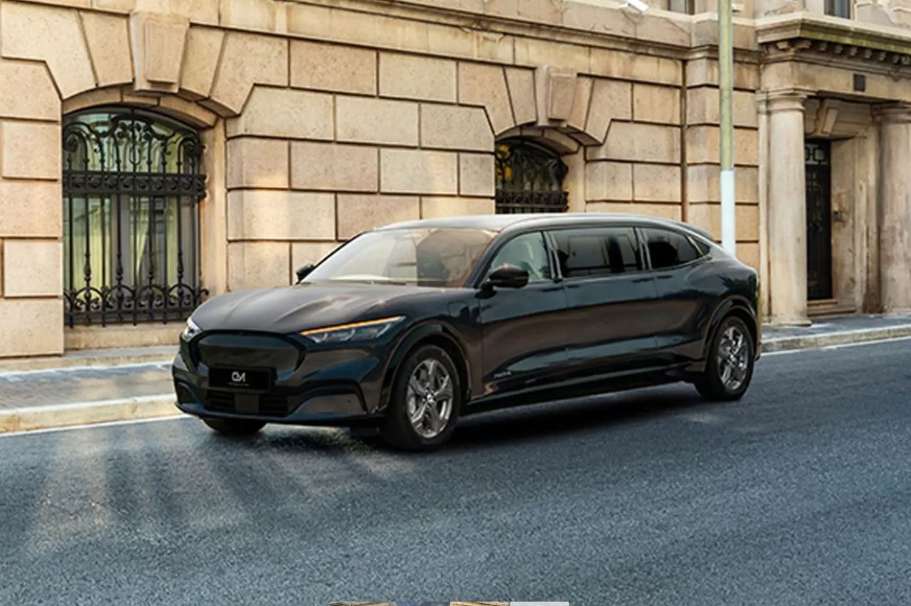 mustang mach-e coche funebre limusina