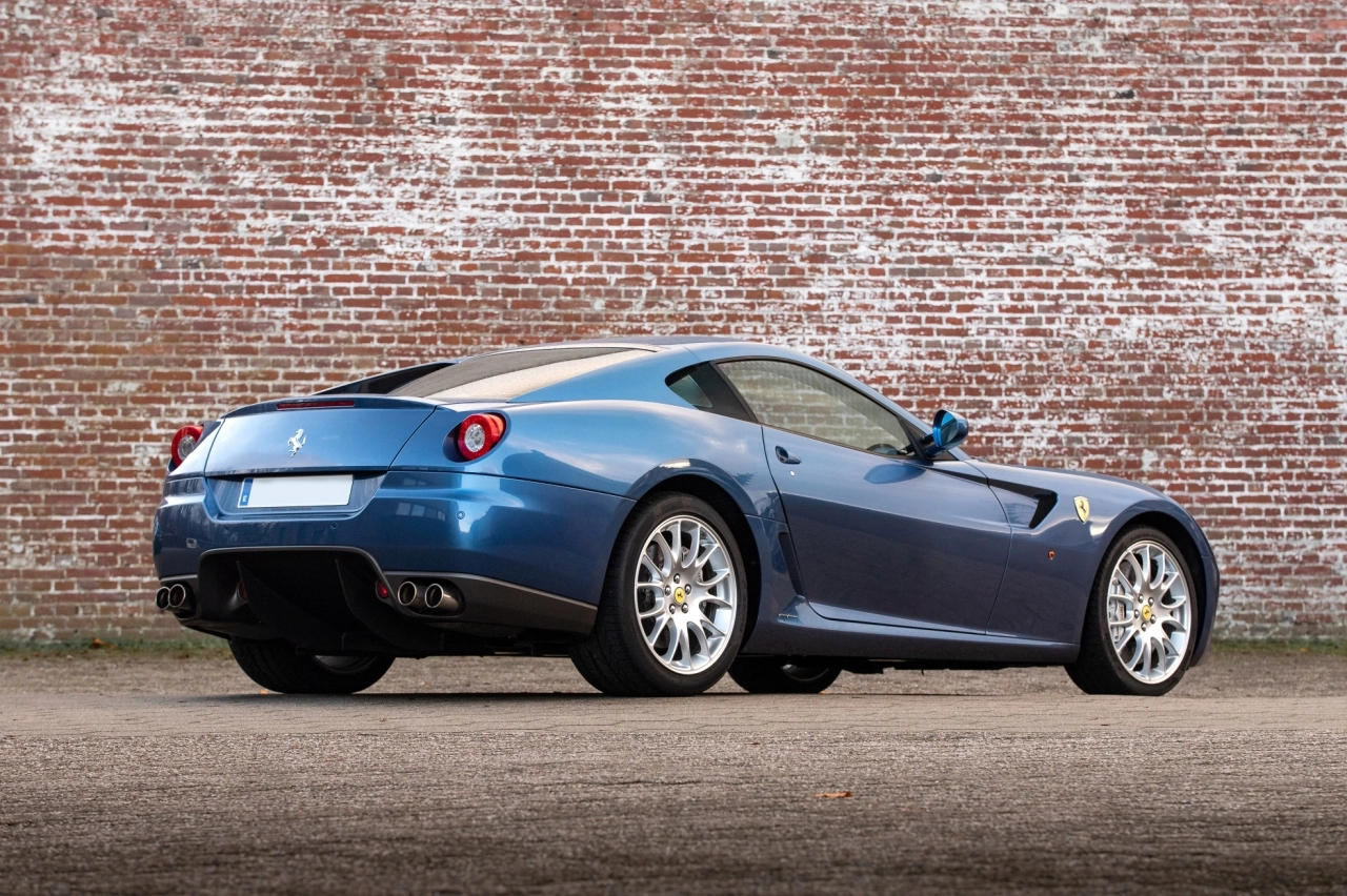 subasta ferrari 599 gtb cambio manual