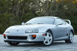 A subasta tres Toyota Supra sin modificar y con pocos kilómetros subasta tres Toyota Supra