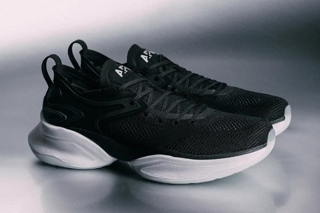 zapatillas APL McLaren HySpeed