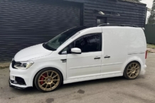 Esta Volkswagen Caddy tiene el motor de un Audi RS3 y más de 730 CV Volkswagen Caddy motor Audi RS3