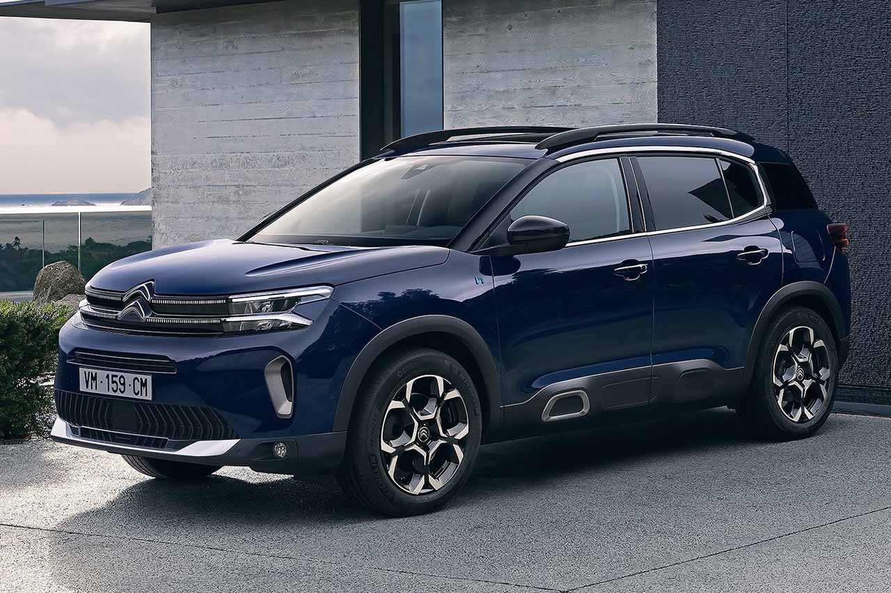 coches nuevos para viajar por menos de 30000 euros 