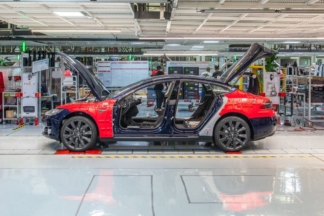 Empleados de Tesla pretenden sindicalizarse para obtener mejoras salariales y seguridad laboral empleados tesla