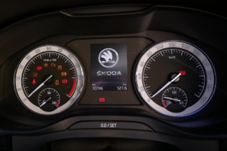 ¿Qué es el testigo MIL y cómo te afectará en la ITV si tu coche tiene más de 15 años? testigo mil