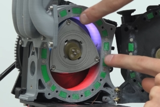 Vídeo: Así funciona el nuevo motor rotativo de Mazda vídeo motor rotativo Mazda