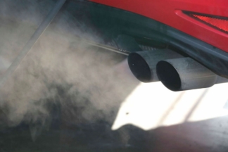 Bruselas alcanza un acuerdo con Alemania para prohibir los coches de combustión en 2035 Bruselas acuerdo Alemania motores 2035