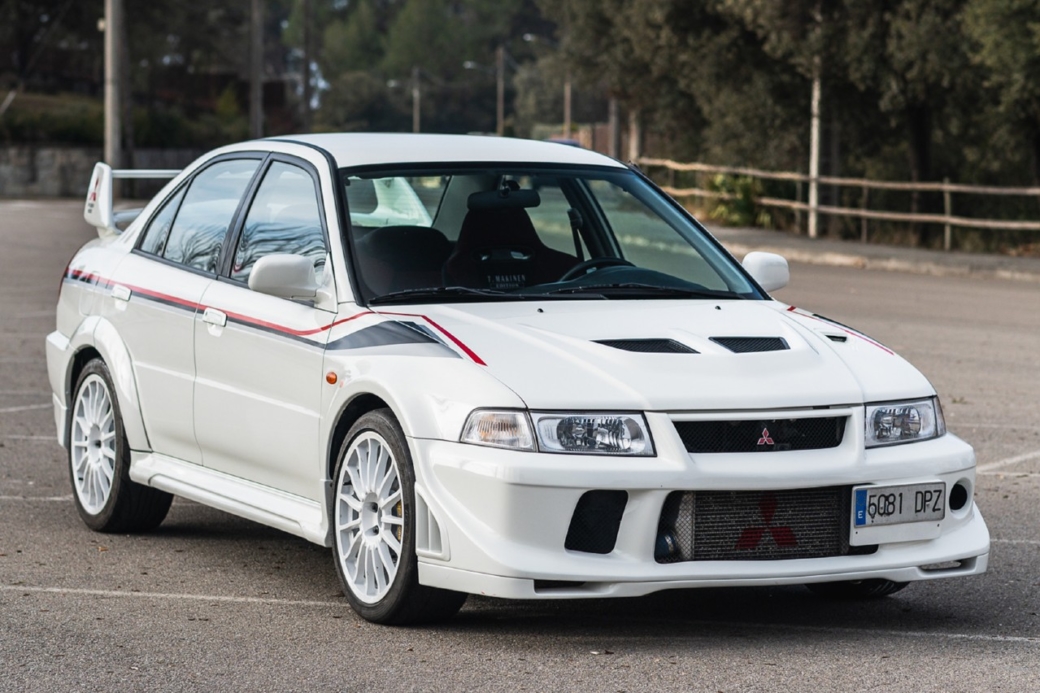 Miniature Mitsubishi Lancer 1/64 Tarmac Works GSR évolution Rouge