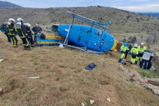 Un helicóptero Pegasus de la DGT se estrella en un aterrizaje de emergencia accidente pegasus dgt