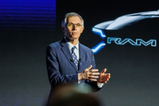 Carlos Tavares (CEO de Stellantis): “La electrificación no va a resolver todos los problemas” carlos tavares freedom of mobility forum
