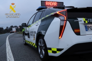 Cazado un conductor que circulaba a 191 km/h en un tramo limitado a 100 km/h cazado 191 kmh tramo limitado 100 kmh