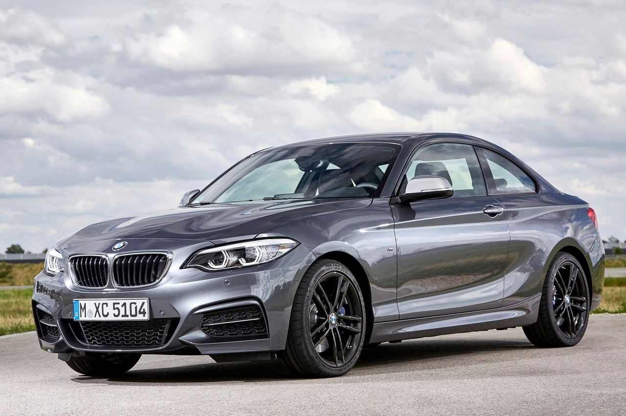 coches deportivos menor coste de mantenimiento