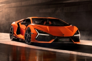 Lamborghini Revuelto, ya está aquí el primer hiperdeportivo híbrido de Lamborghini con 1.015 CV Lamborghini Revuelto
