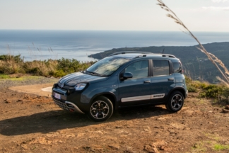 Existe una isla donde hay “más Fiat Panda que gente” pantelleria isla fiat panda