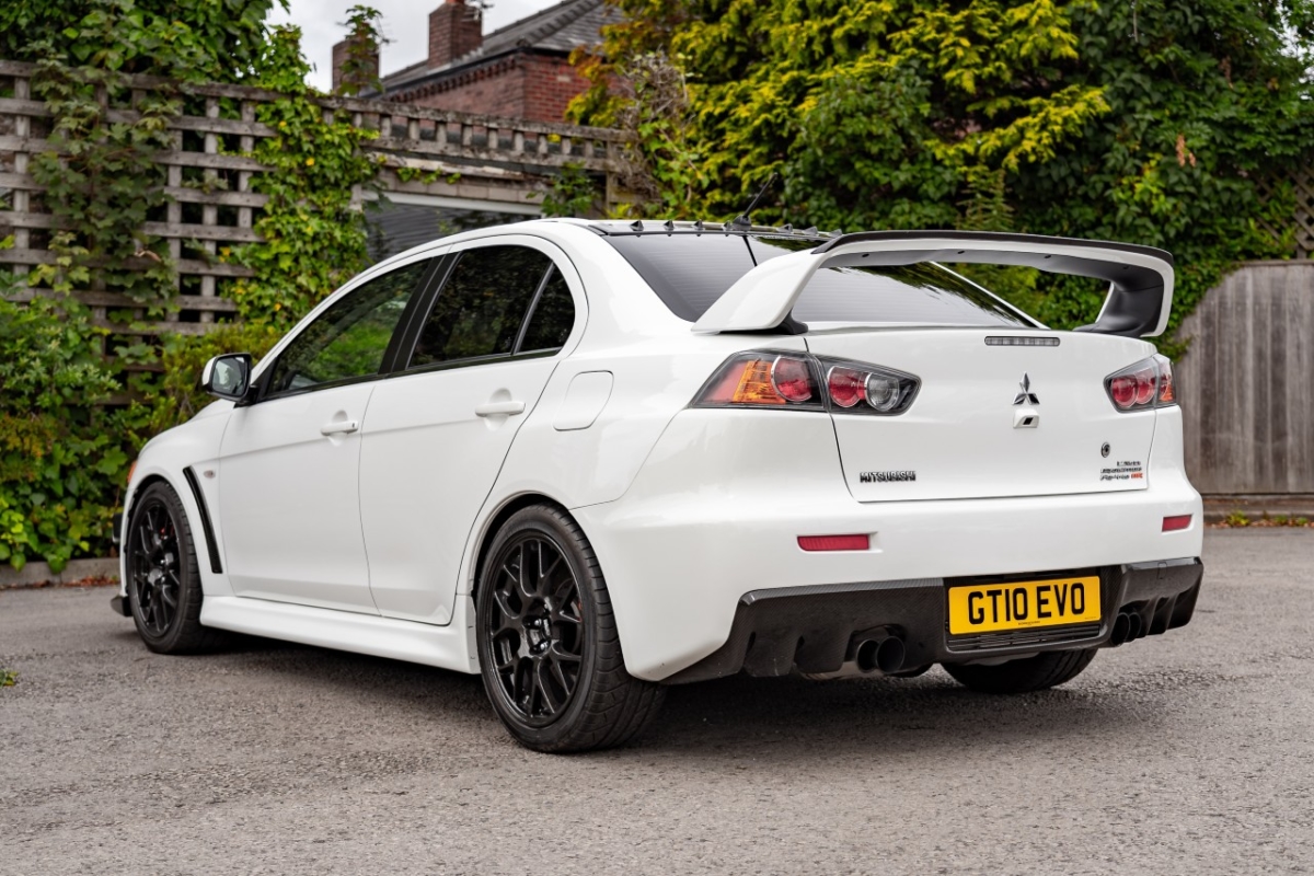 A subasta un Mitsubishi Lancer Evolution X FQ440 MR con 3.000