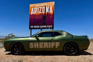La Oficina del Sheriff de Arizona compra un Dodge Challenger SRT Hellcat Redeye para educar contra las drogas Sheriff Arizona Dodge Challenger SRT Hellcat Redeye