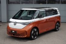 ABT aumenta la autonomía del Volkswagen ID.Buzz con paneles solares en el techo Volkswagen ID.Buzz paneles solares