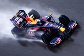 ¿Cuánto cuesta un coche, una moto y un camión de competición? coste coche moto camion competicion