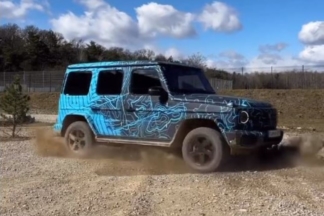 Vídeo: así hace giros de 360 grados el Mercedes EQG eléctrico giros 360 grados mercedes eqg electrico